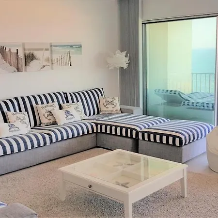 Apartment Avenida Dos Banhos