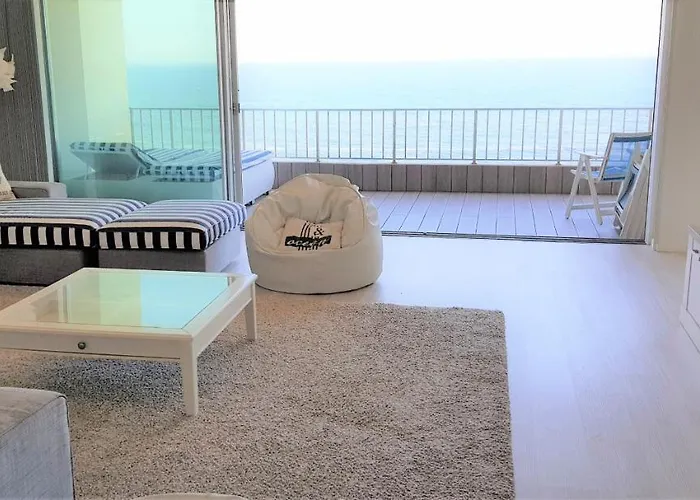 Avenida Dos Banhos Appartement *